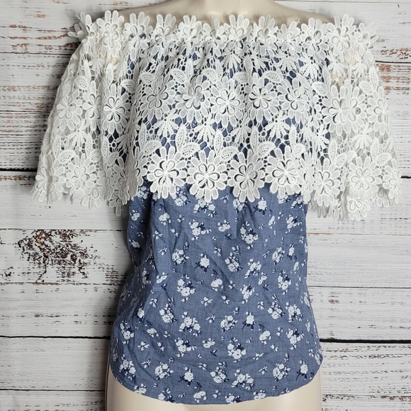 "Evelynn" cute floral top - Picture 2 of 5